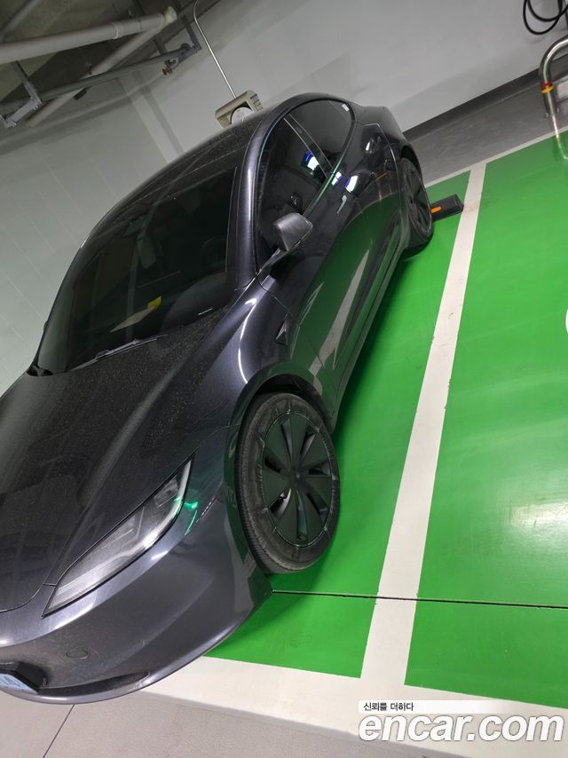 Tesla Model 3 RWD — пробег 30 000 км — фото 2 из 5