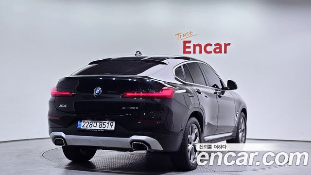 BMW X4 xDrive20d xLine — пробег 26 584 км — фото 2 из 5