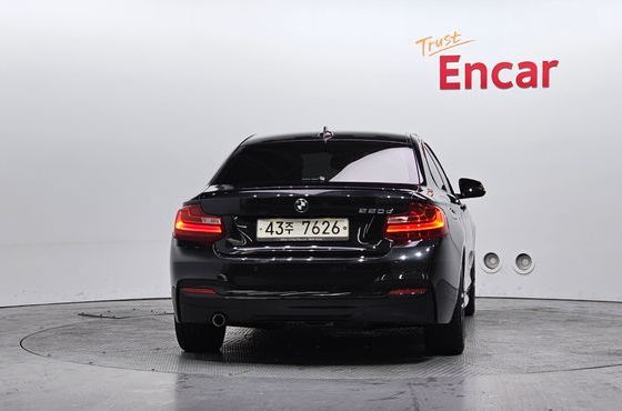BMW 2-Series 220d M Sport Coupe — пробег 112 162 км — фото 4 из 5