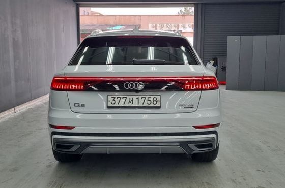 Audi Q8 50 TDI Quattro Premium — пробег 83 000 км — фото 3 из 5