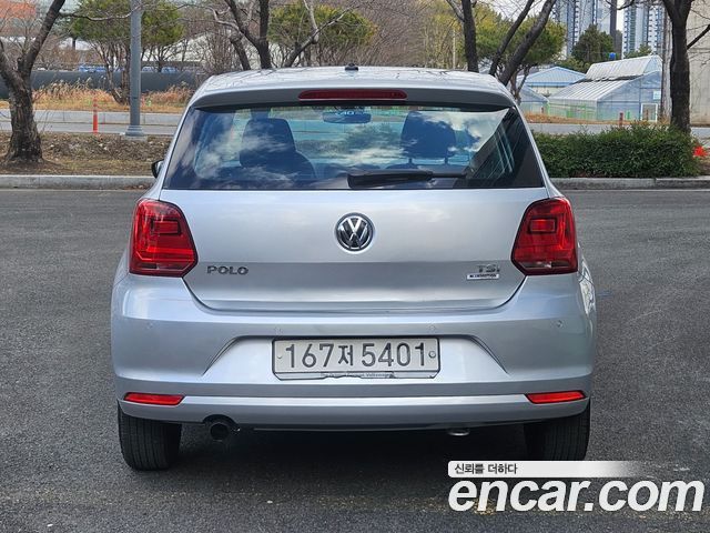 Volkswagen Polo 1.2 4th — пробег 54 283 км — фото 4 из 5