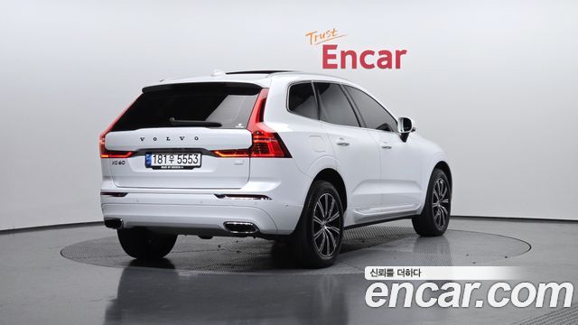 Volvo XC60 T8 Inscription — пробег 116 765 км — фото 2 из 5