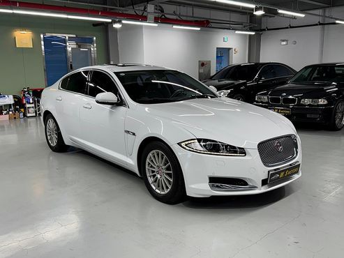 Jaguar XF 2.2D Luxury X250 — пробег 66 032 км — фото 3 из 5