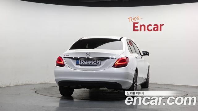 Mercedes-Benz C-Class из Кореи Encar