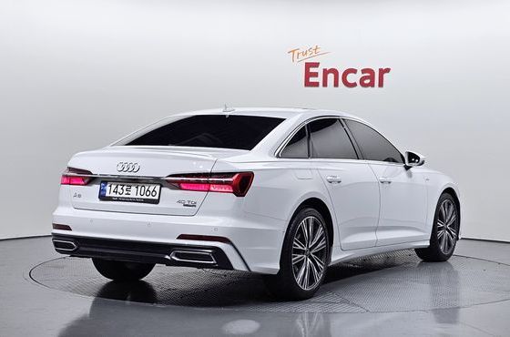 Audi A6 40 TDI Quattro Premium — пробег 38 770 км — фото 2 из 5
