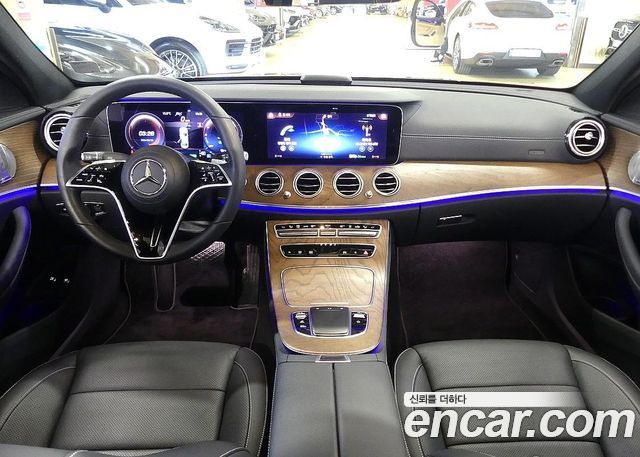 Mercedes-Benz E-Class из Кореи Encar