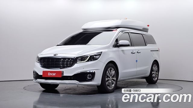 Kia Carnival 9-seater Hi-Limousine Luxury — пробег 86 106 км — фото 1 из 5