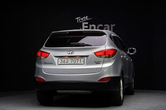 Hyundai Tucson Diesel 2WD X20 Luxury — пробег 61 958 км — фото 4 из 5