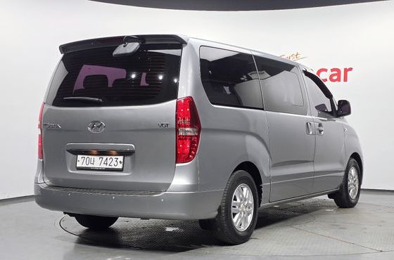 Hyundai Starex 12-Seater Wagon Modern — пробег 174 548 км — фото 2 из 5