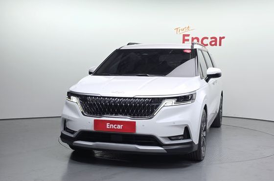 Kia Carnival 9-Seater Prestige — пробег 90 027 км — фото 3 из 5