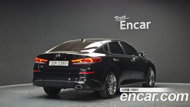 Kia K5 из Кореи Encar