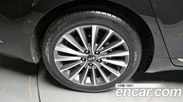 Kia K7 из Кореи Encar