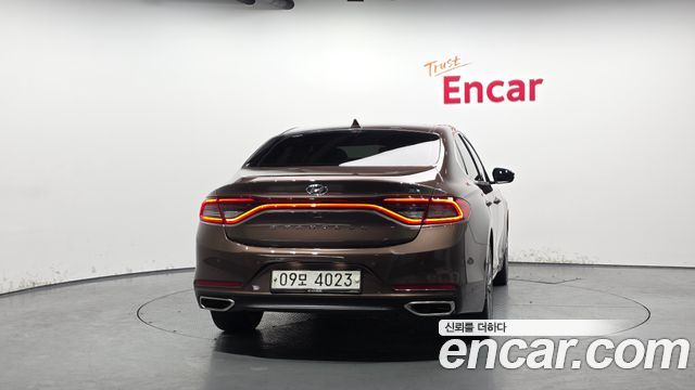 Hyundai Grandeur из Кореи Encar