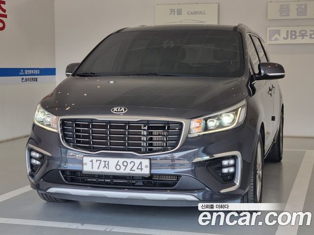 Kia Carnival из Кореи Encar