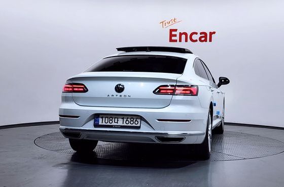 Volkswagen Arteon 2.0 TDI Prestige — пробег 85 500 км — фото 4 из 5