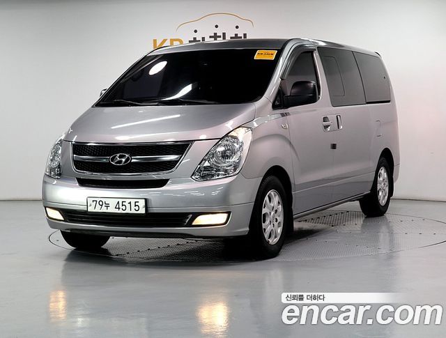 Hyundai Starex 11-Seater Wagon CVX Luxury — пробег 222 606 км — фото 1 из 5