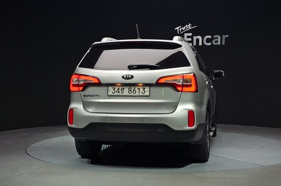 Kia Sorento Diesel 2.0 2WD TLX Special — пробег 121 125 км — фото 4 из 5