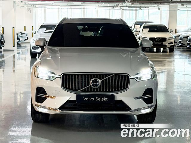 Volvo XC60 B5 Ultra Bright — пробег 9 750 км — фото 3 из 5