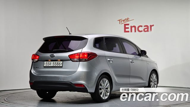 Kia Carens 2.0 LPi Luxury — пробег 208 713 км — фото 2 из 5