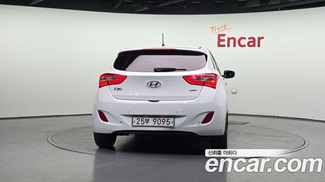 Hyundai i30 Diesel 1.6 VGT Extreme — пробег 138 267 км — фото 4 из 5