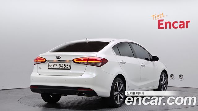 Kia K3 из Кореи Encar