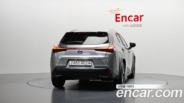 Lexus UX из Кореи Encar