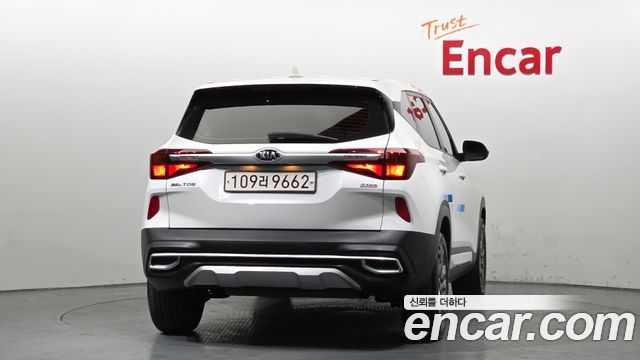 Kia Seltos из Кореи Encar