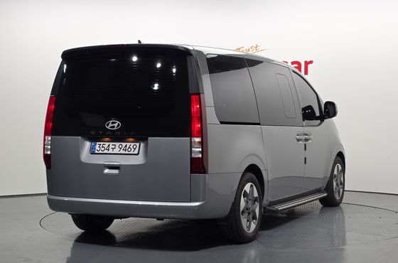 Hyundai Staria Tourer 9-Seater Modern — пробег 16 207 км — фото 2 из 5