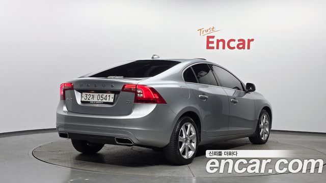 Volvo S60 из Кореи Encar