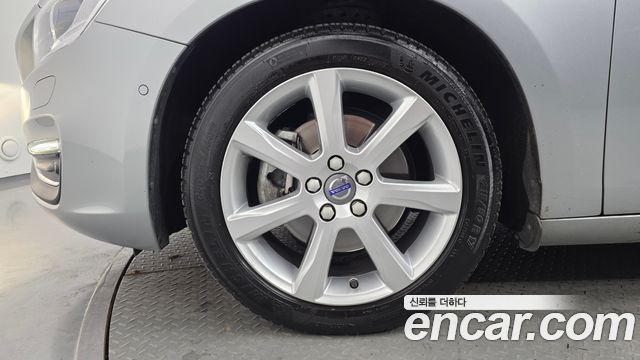 Volvo S60 из Кореи Encar