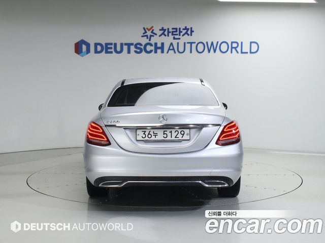 Mercedes-Benz C-Class из Кореи Encar