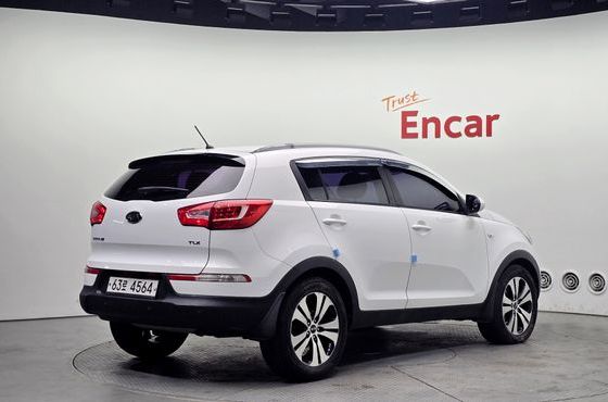 Kia Sportage Diesel 2WD TLX Deluxe — пробег 201 630 км — фото 2 из 5
