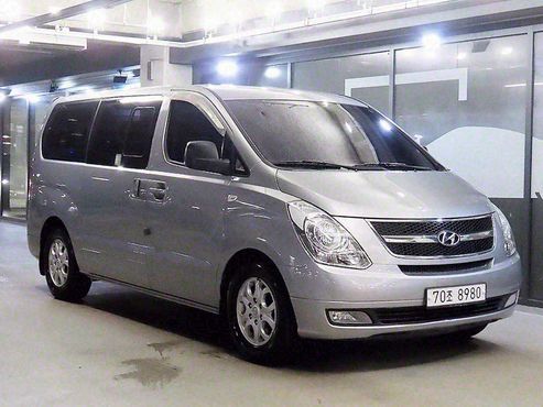 Hyundai Starex 11-Seater Wagon CVX Premium — пробег 185 000 км — фото 2 из 5