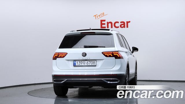 Volkswagen Tiguan из Кореи Encar