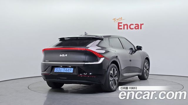 Kia EV6 Standard 4WD Earth — пробег 77 802 км — фото 2 из 5
