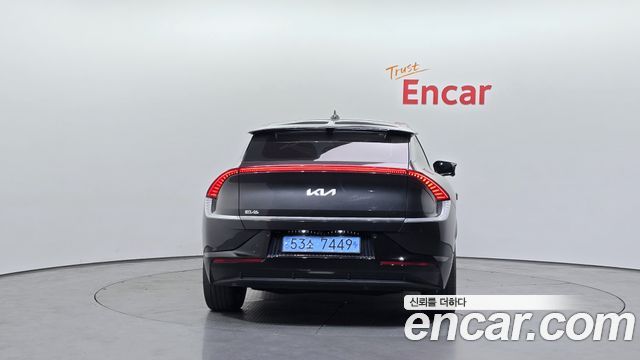 Kia EV6 Standard 4WD Earth — пробег 77 802 км — фото 4 из 5