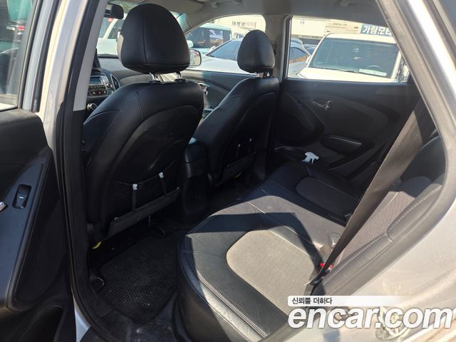 Hyundai Tucson Diesel 4WD X20 Luxury — пробег 211 232 км — фото 4 из 5