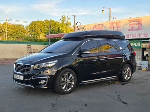 Kia Carnival Gasoline 7-seater Hi-Limousine President — пробег 156 000 км — фото 1 из 5