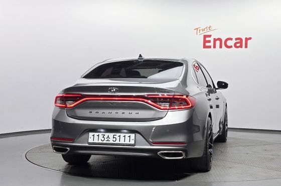 Hyundai Grandeur Premium — пробег 142 318 км — фото 4 из 5