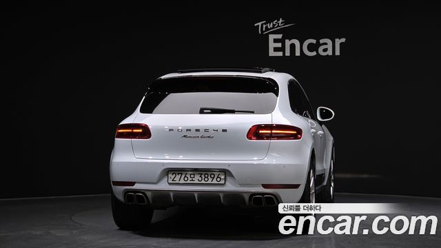 Porsche Macan из Кореи Encar