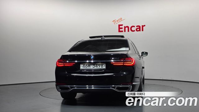 BMW 7-Series 750Li xDrive Luxury — пробег 92 628 км — фото 4 из 5
