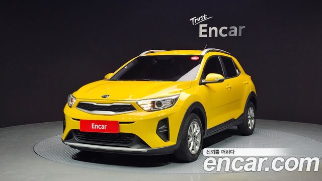 Kia Stonic из Кореи Encar