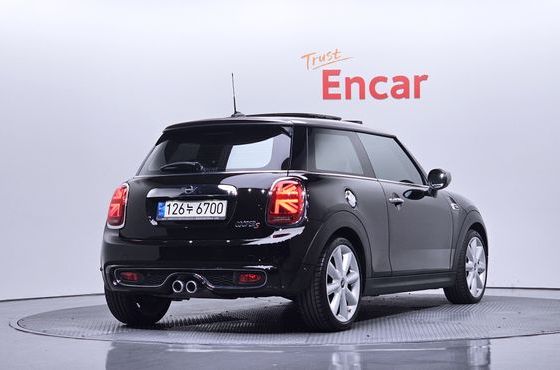 Mini Cooper Kings Load Edition — пробег 60 481 км — фото 2 из 5
