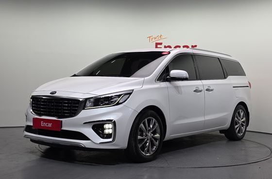 Kia Carnival 9-Seater Noblesse Special — пробег 139 360 км — фото 1 из 5