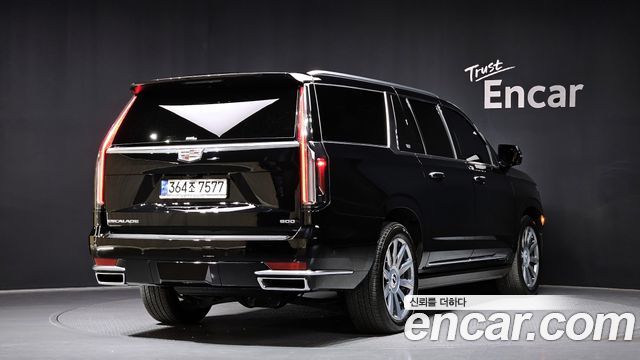 Cadillac Escalade 6.2 ESV ESV Premium Luxury Platinum — пробег 43 002 км — фото 2 из 5