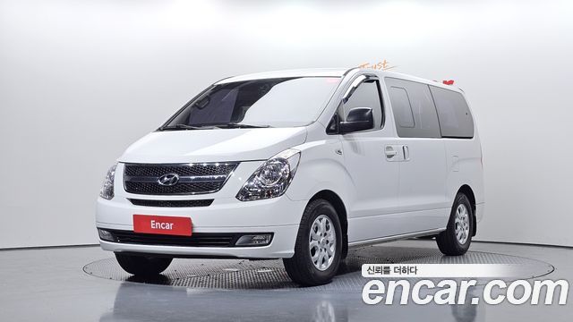 Hyundai Starex 11-Seater Wagon CVX Luxury — пробег 108 996 км — фото 1 из 5