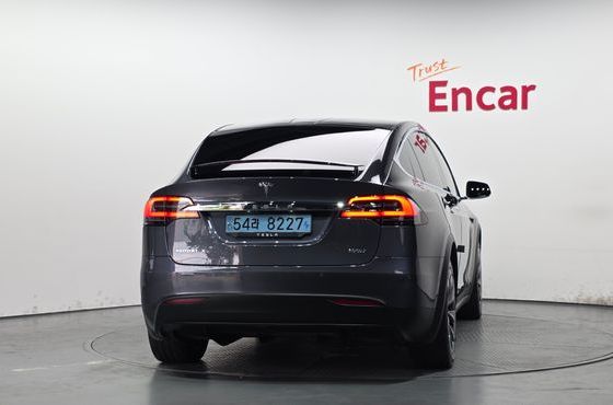 Tesla Model X 100D — пробег 89 629 км — фото 4 из 5
