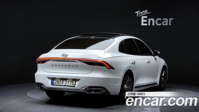 Hyundai Grandeur из Кореи Encar