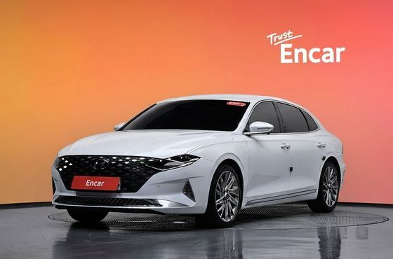 Hyundai Grandeur 2.5 Calligraphy — пробег 13 094 км — фото 1 из 5