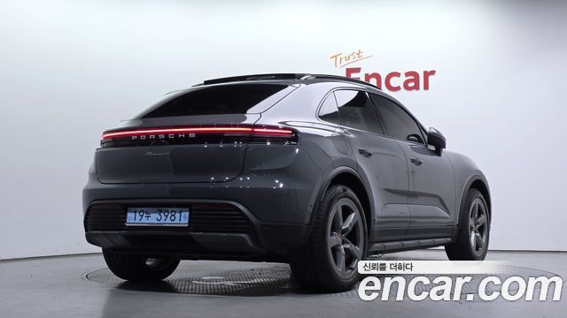 Porsche Macan из Кореи Encar